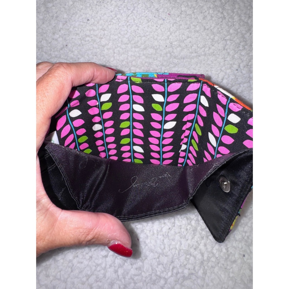 Vera Bradley Sun Valley Quilted Cotton Kisslock Tri-Fold Wallet Floral NWOT - Picture 9 of 9